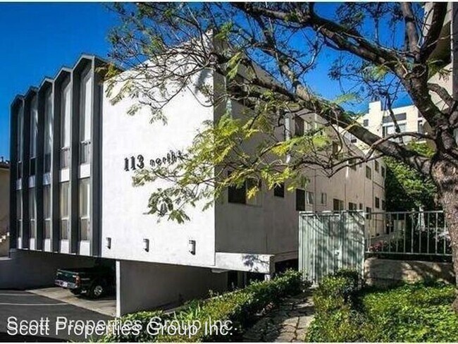 Building Photo - 113 N Gale Dr