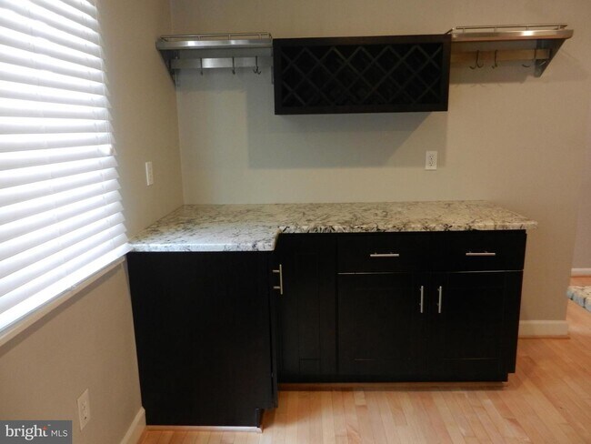 Building Photo - 11120 Forest Edge Dr