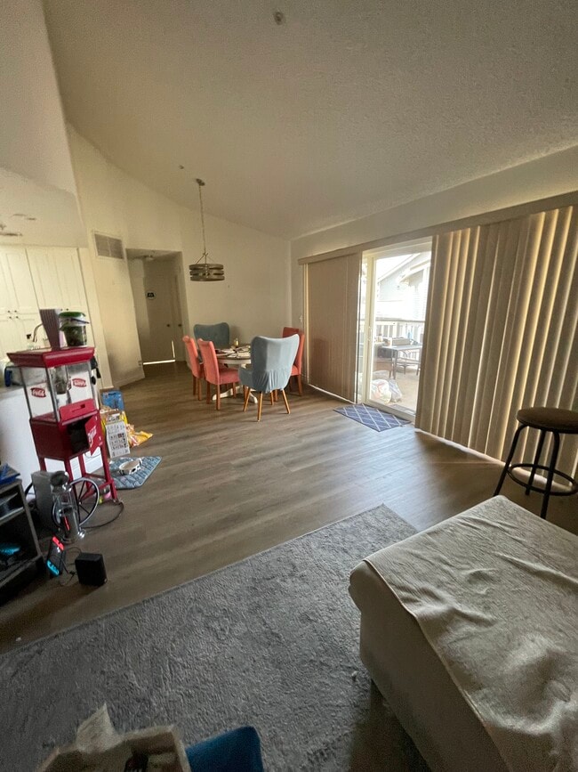 Building Photo - 10361 Garden Grove Blvd