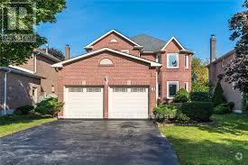 Building Photo - 61 Bluebell Crescent