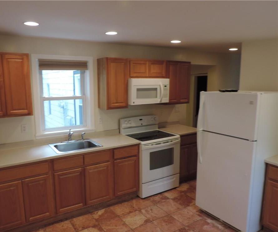 Primary Photo - 273 Kimball Ave