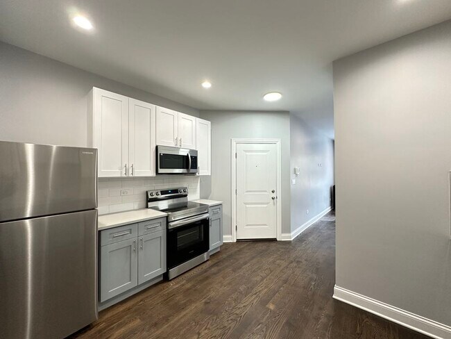 Foto del edificio - 1224 W Rosemont Ave