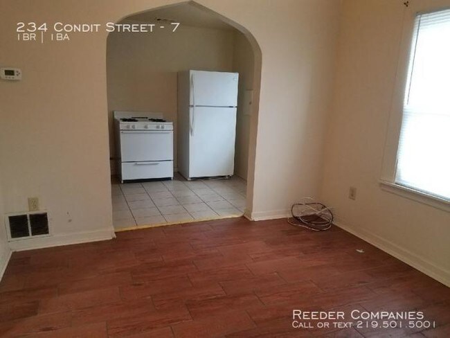 Building Photo - 1 bedroom in Hammond IN 46320