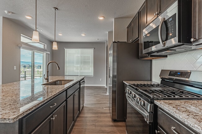 Building Photo - 10653 Columbite Hts