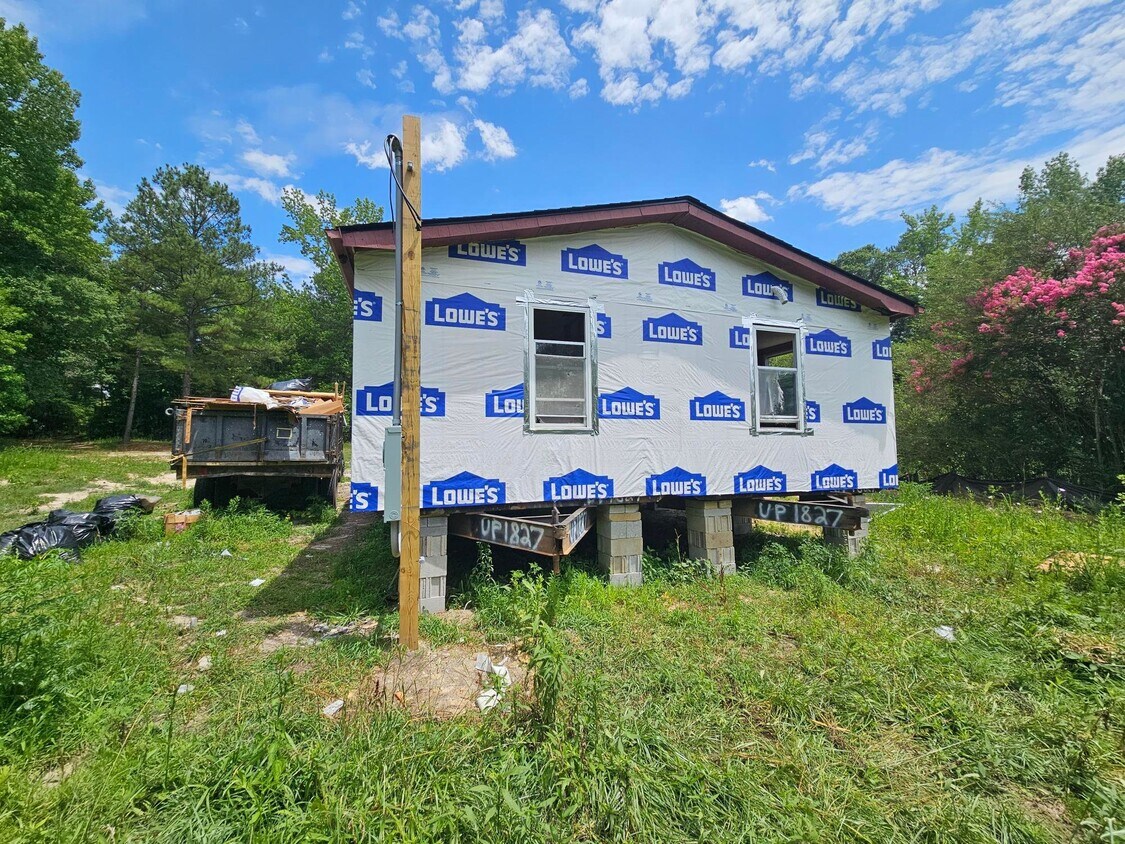 Building Photo - 4724 Pottery Rd