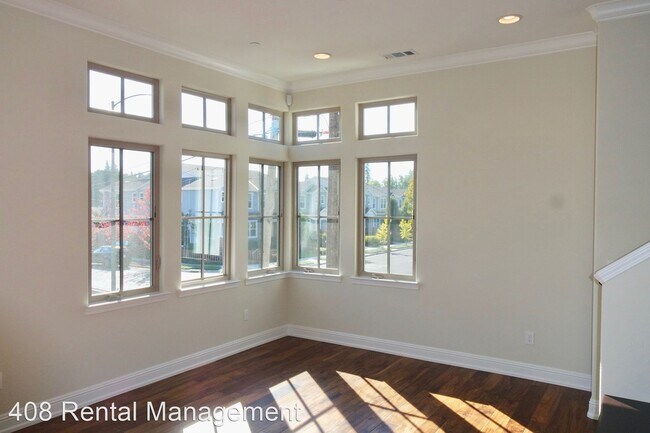 Building Photo - 2 br, 2.5 bath House - 122 Evandale Avenue