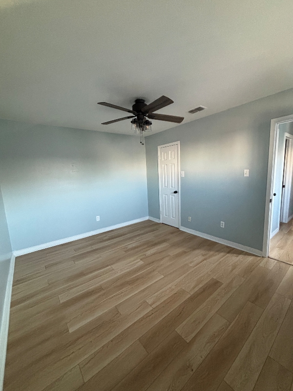 Foto del edificio - 22 S Commonsway Dr