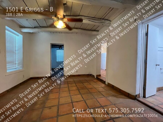 Building Photo - 3 Bedroom 2 Bathroom Duplex