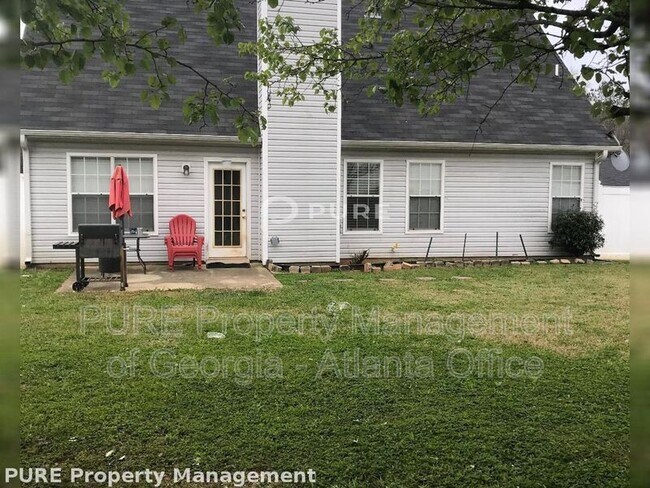Foto del edificio - 333 Summer Hill Cir
