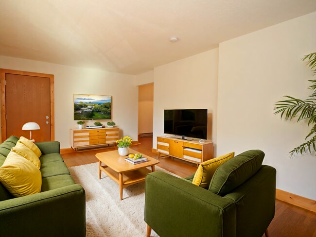 SALA DE ESTAR - 250 S Durkin Dr