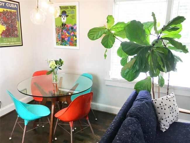 Foto del edificio - 934 Ormewood Ave SE