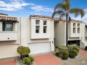 Building Photo - 6435 Zumirez Dr