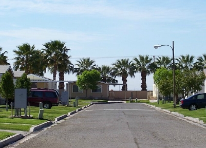 Primary Photo - Tres Palmas Village Apartments