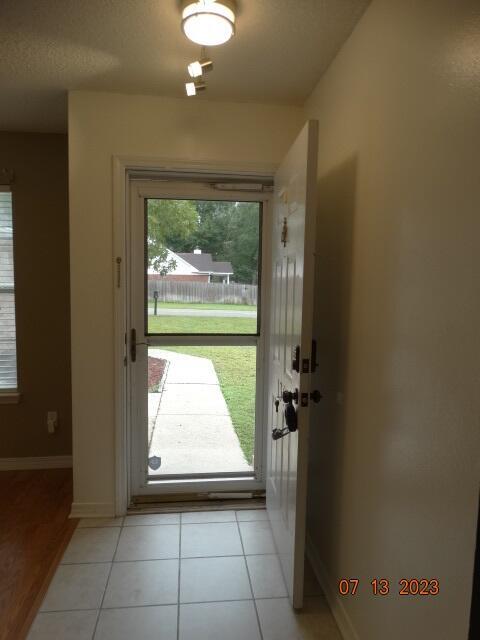 Foto del edificio - 139 Steeplechase Dr