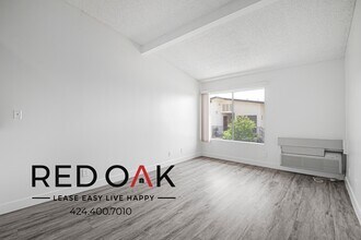 Building Photo - 201 Columbia St