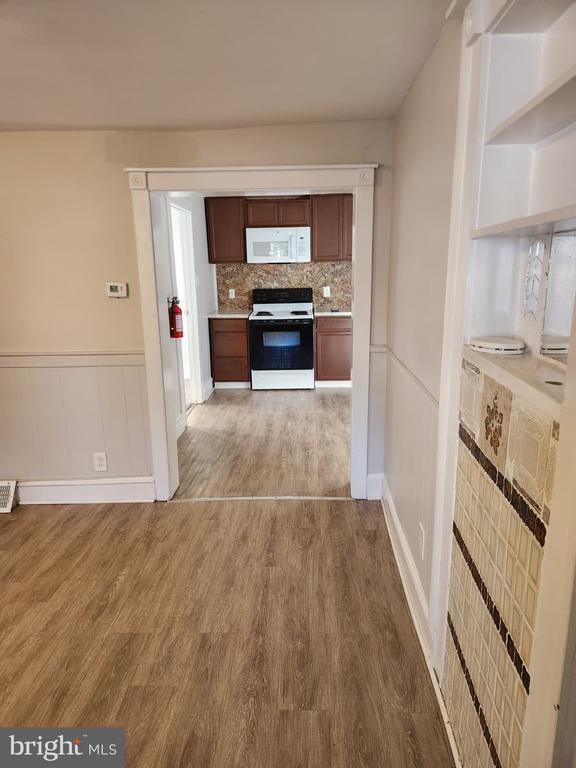 Foto del edificio - 73 E Branch Ave