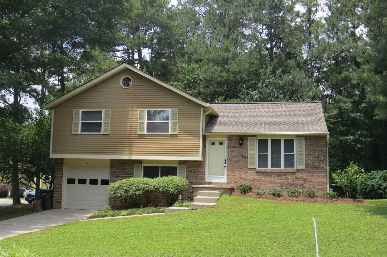 100 Roswell Farms Ct, Roswell, GA 30075 House Rental in Roswell, GA