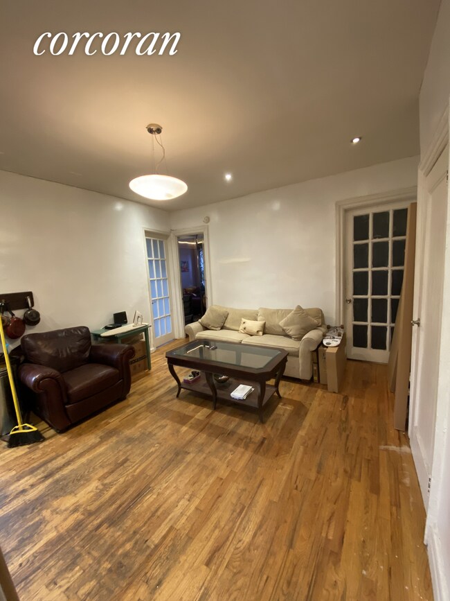 Foto del edificio - 47 MacDonough St