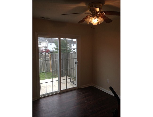 Building Photo - 9615 Axehead Ct