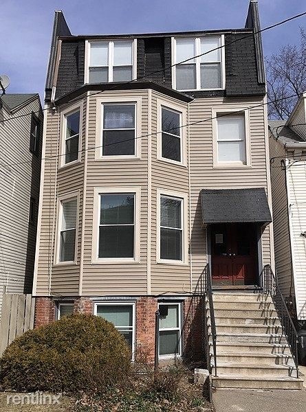 Primary Photo - 2 br, 1 bath Apartment - 19 Western Avenue