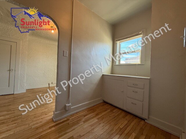 Building Photo - Cute 1 bed 1 full bath Apartment