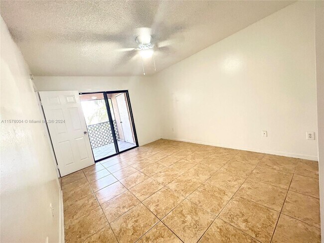 Foto del edificio - 1021 Adams Ave