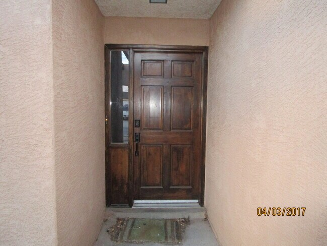 Foto del edificio - Rio Rancho 3-4 BR 1915 SF 2B 2CG