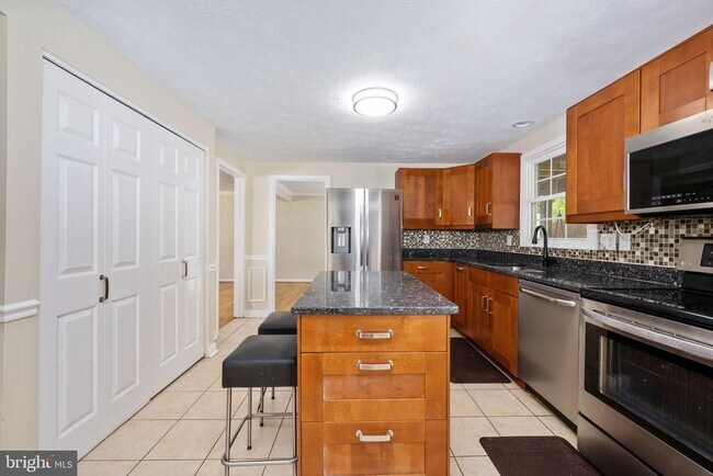 Foto del edificio - 6804 Moon Rock Ct