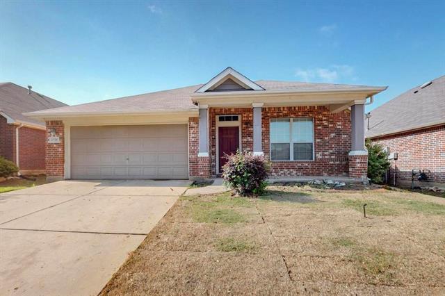 Foto principal - 1720 Bluebird Dr