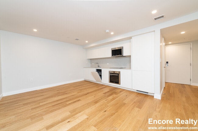 Building Photo - 22 Fleet St