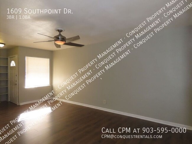 Foto del edificio - 1609 Southpoint Dr