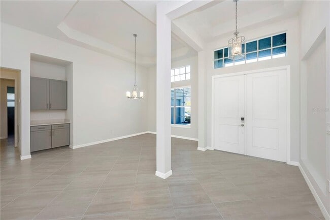 Building Photo - 12655 Wellen Golf St