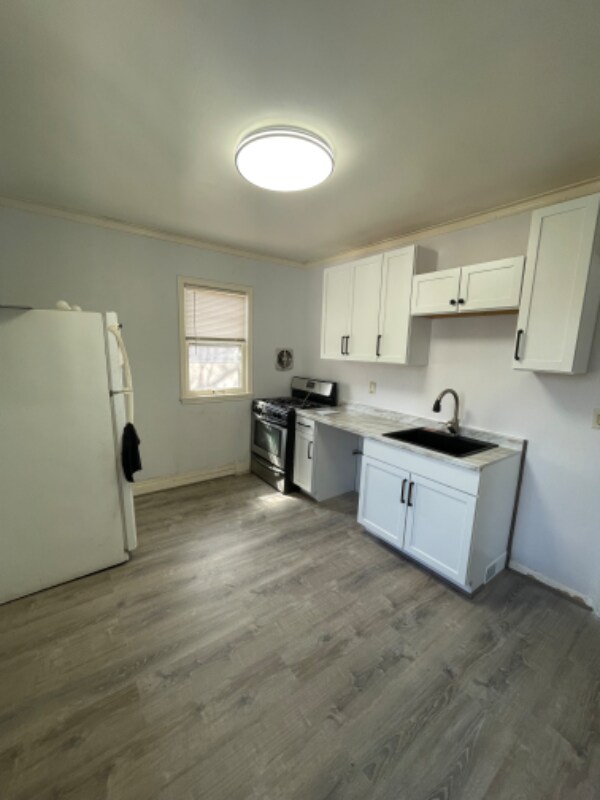 Foto del edificio - 2529 Pleasant Ave