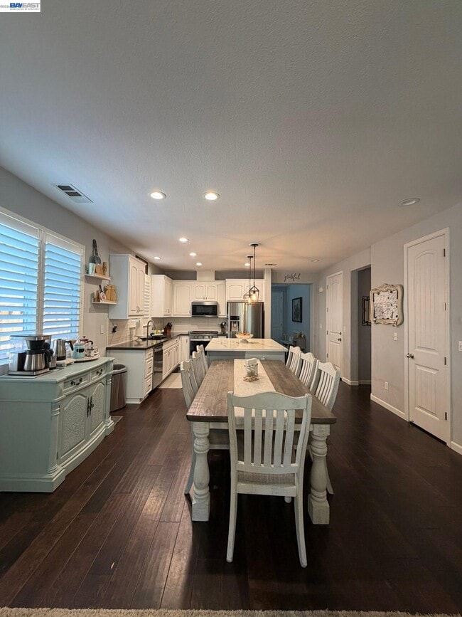 Foto del edificio - 684 Brazelton Cir