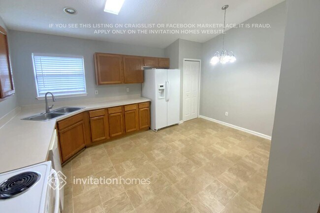 Foto del edificio - 1507 Beecher Ln