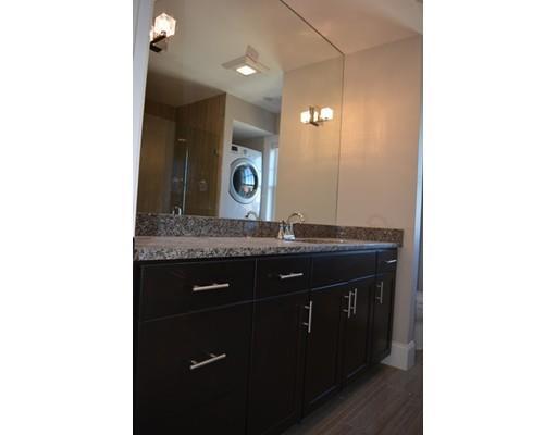 Building Photo - 563 Broadway