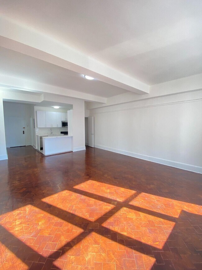 Foto del edificio - 160 W 73rd St