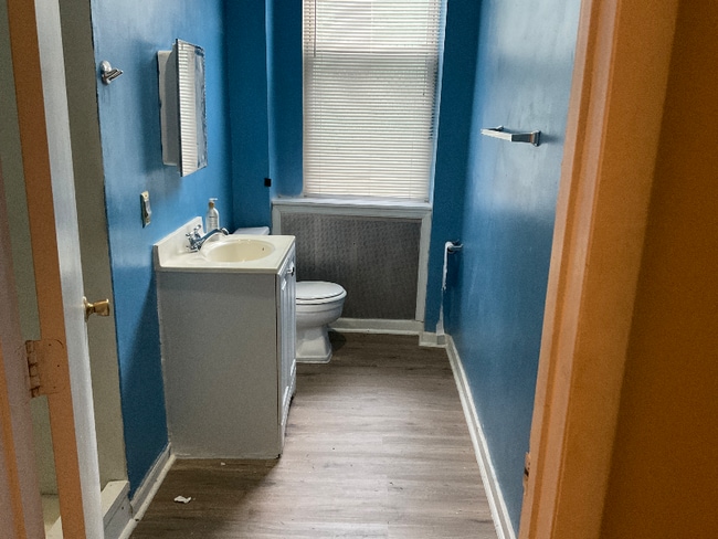 Foto del edificio - 116 W 25th St