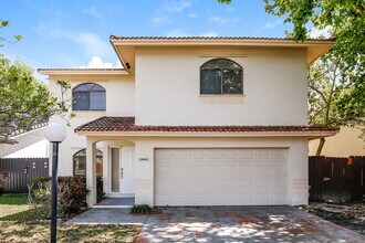 Building Photo - 10445 SW 158th Pl