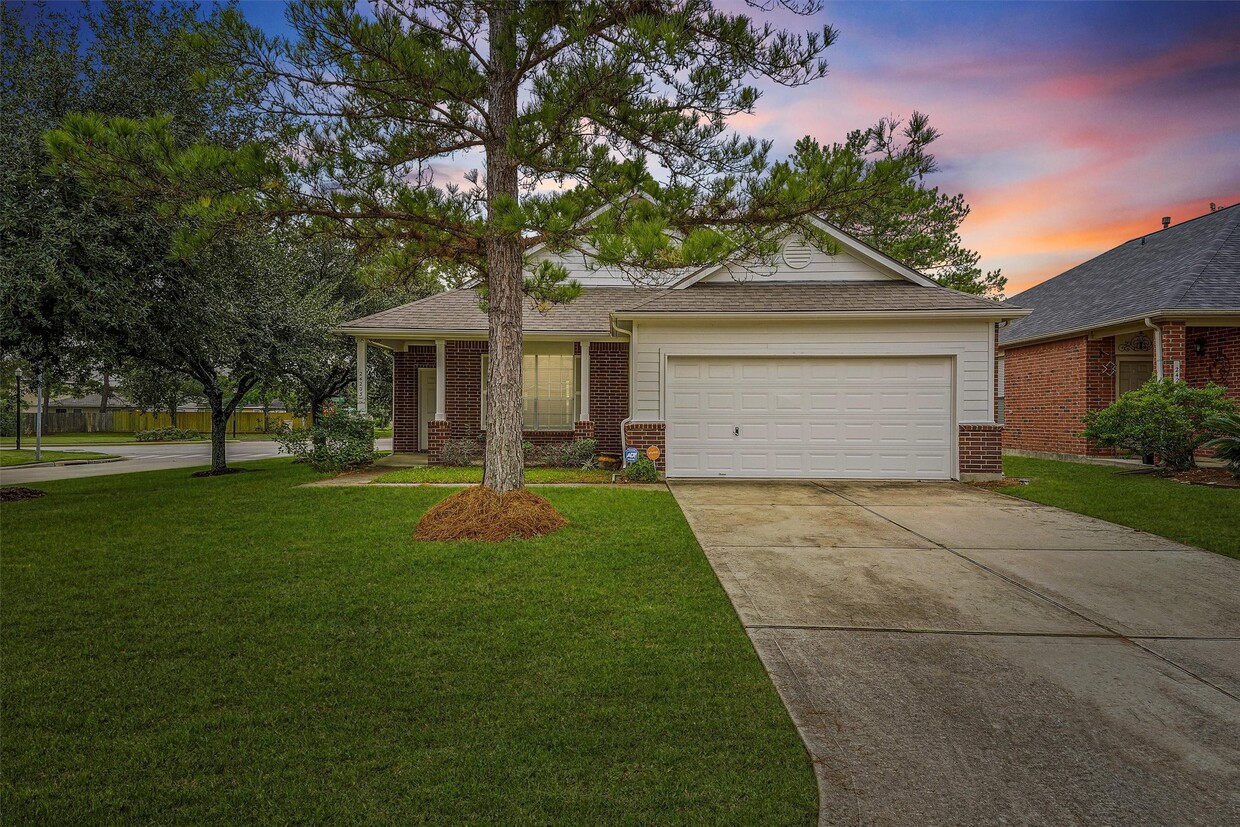 Primary Photo - 24203 Pinecreek Point