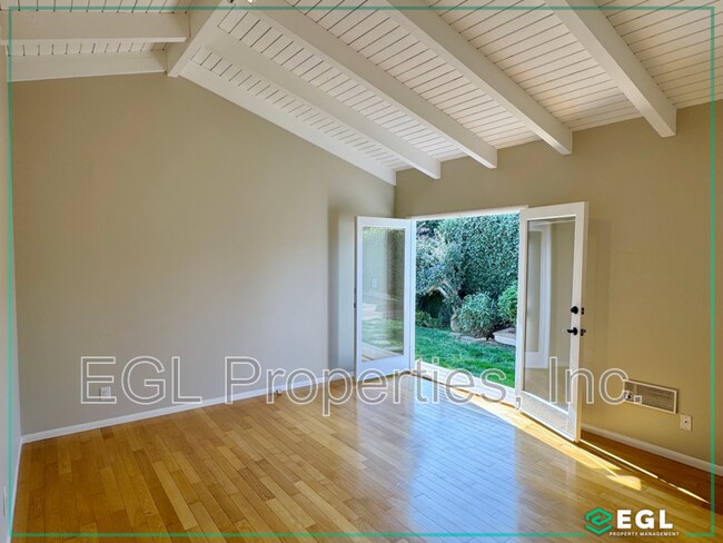 Foto del edificio - 850 Commonwealth Ave