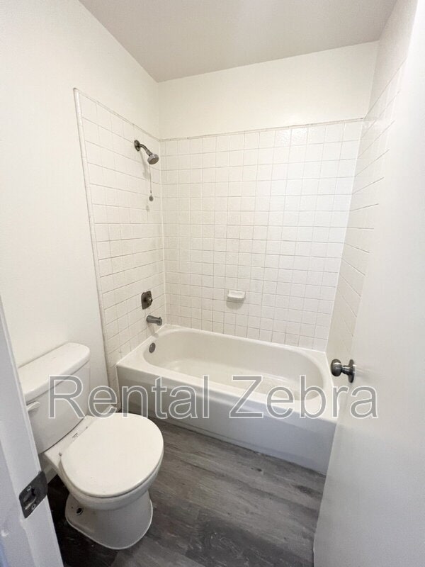 Foto del edificio - 1203 Kelso St