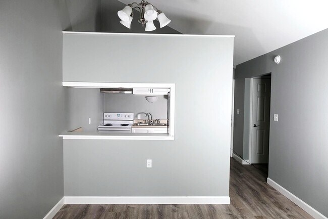 Foto del edificio - 1102 Salem Ave