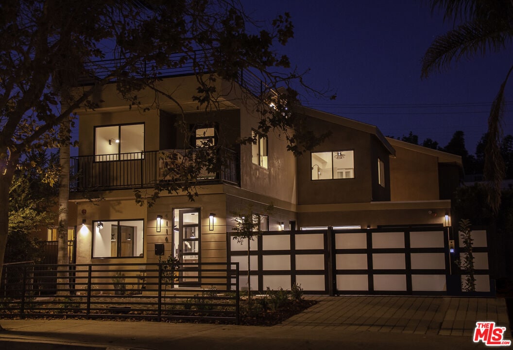 4116 Higuera St, Culver City, CA 90232