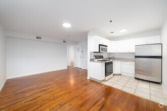 Building Photo - 524-526 4th St