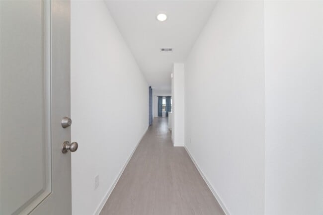 Foto del edificio - 12530 Wild Strawberry Rd