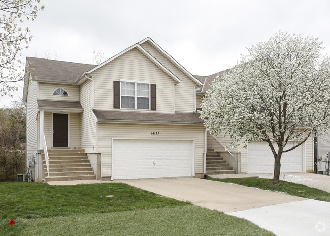 Primary Photo - Mullin Rentals-Duplexes