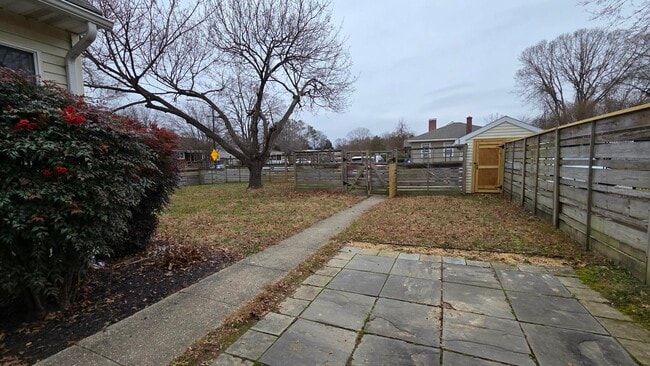 Foto del edificio - 712 N Washington St