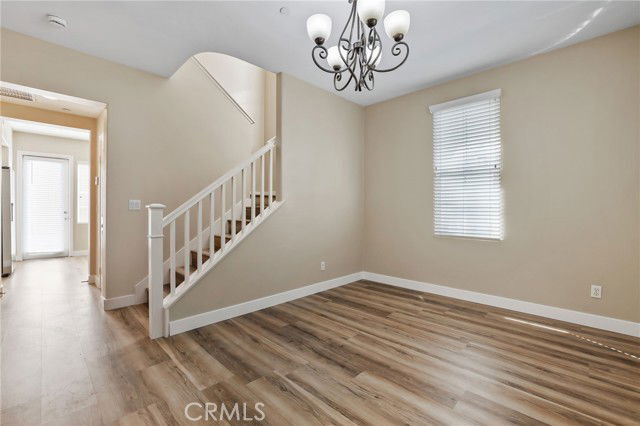 Building Photo - 46 Arborside