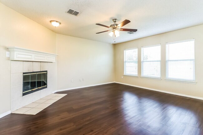 Building Photo - 7606 Tin Cup Dr